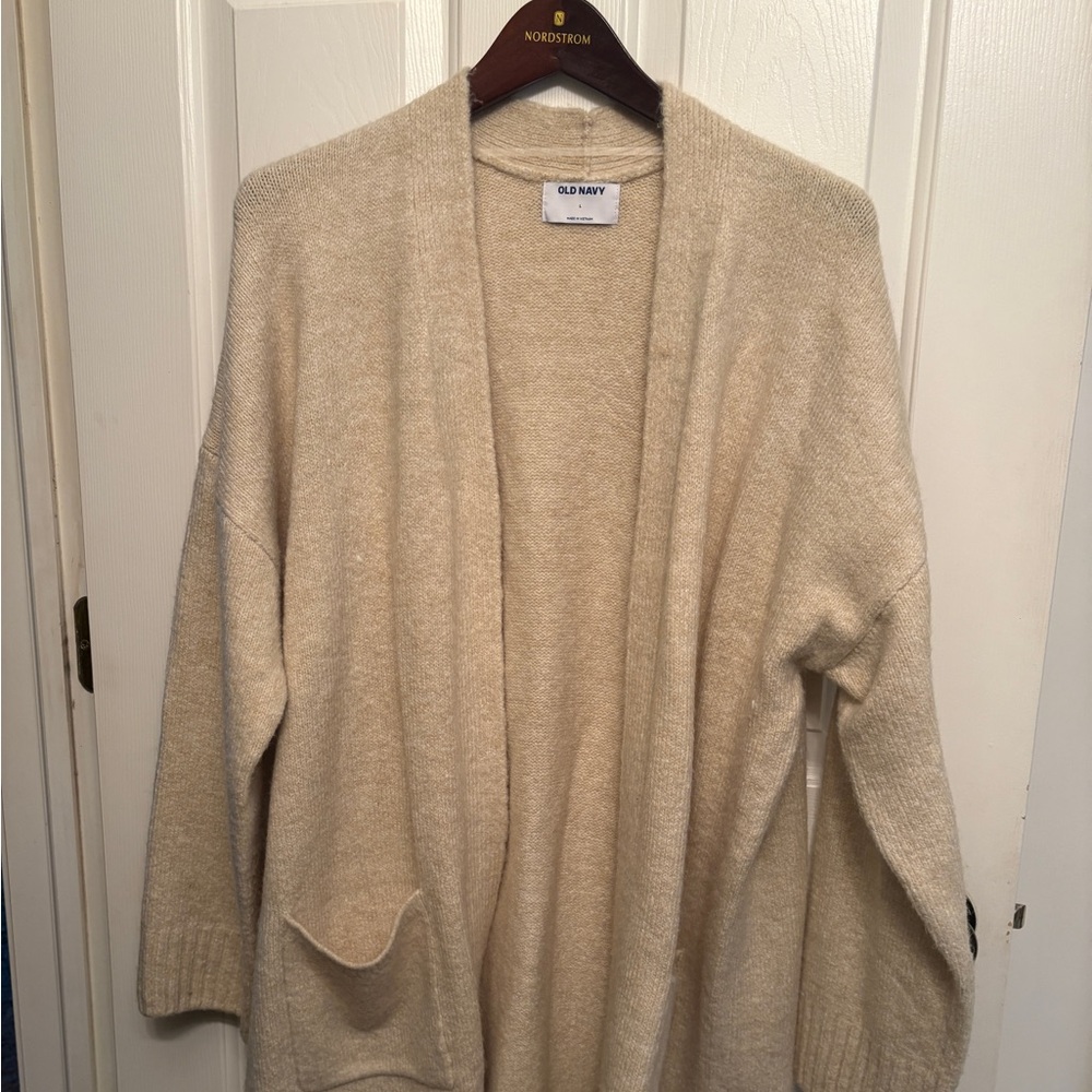 Slow Motion Old Navy oversized Cardigan, Ecru women’s Large. Super soft.